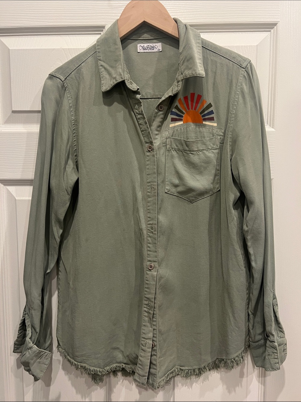 Lauren Moshi Sage Green Button-Down Shirt with Sunburst Embroidery